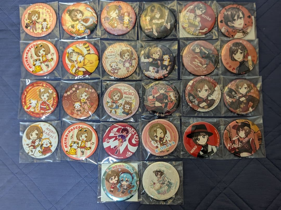 MEIKO 缶バッジ アクリルスタンド グッズセット MEIKO アクスタ 缶バッジ1点 計2点セット】ボカロ グッズ まとめ売り
