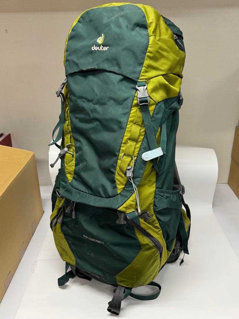 海外旅行 南米ウユニ バックパック セキュリティグッズ シュラフ ライトダウン他