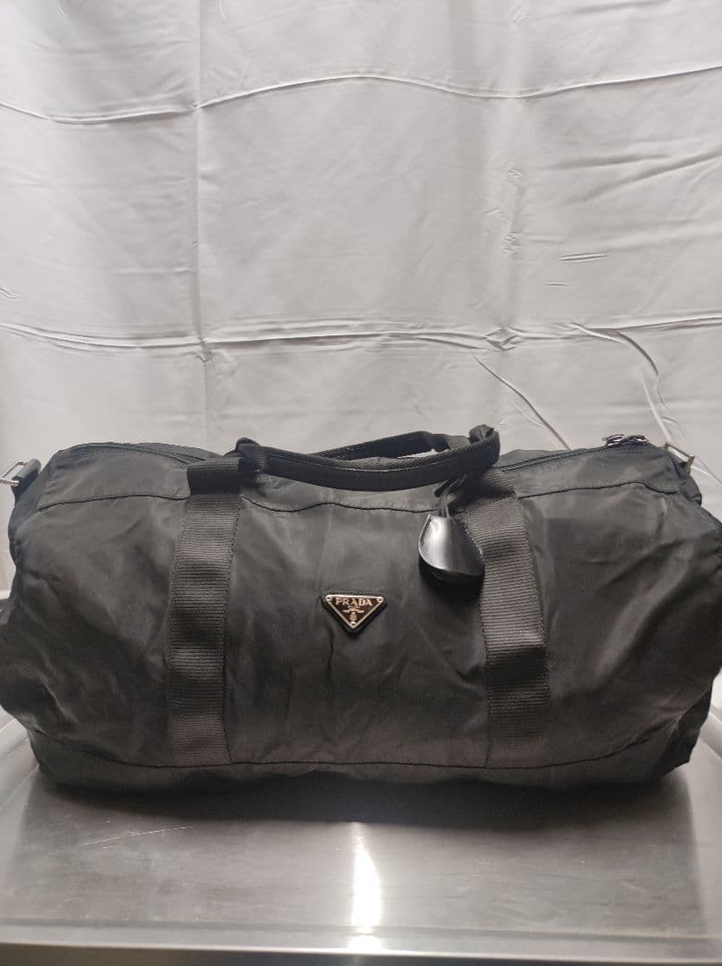 美品 PRADA ブラック ボストンバッグ