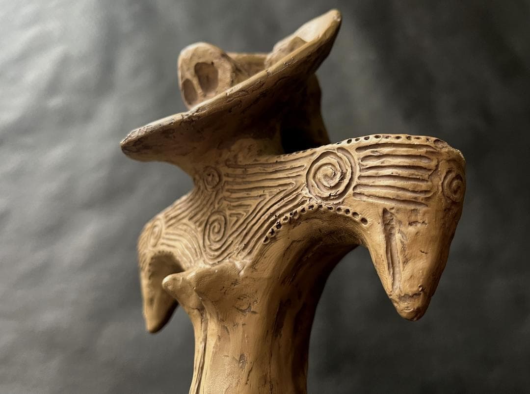 ハート形土偶原寸大複製品 - メルカリ