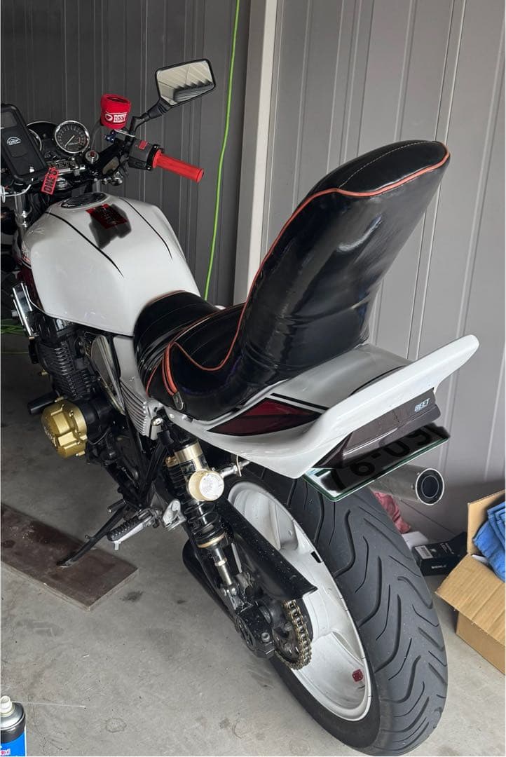 ZRX ZRXII 3段シート　47cm バイクシート エナメルブラック