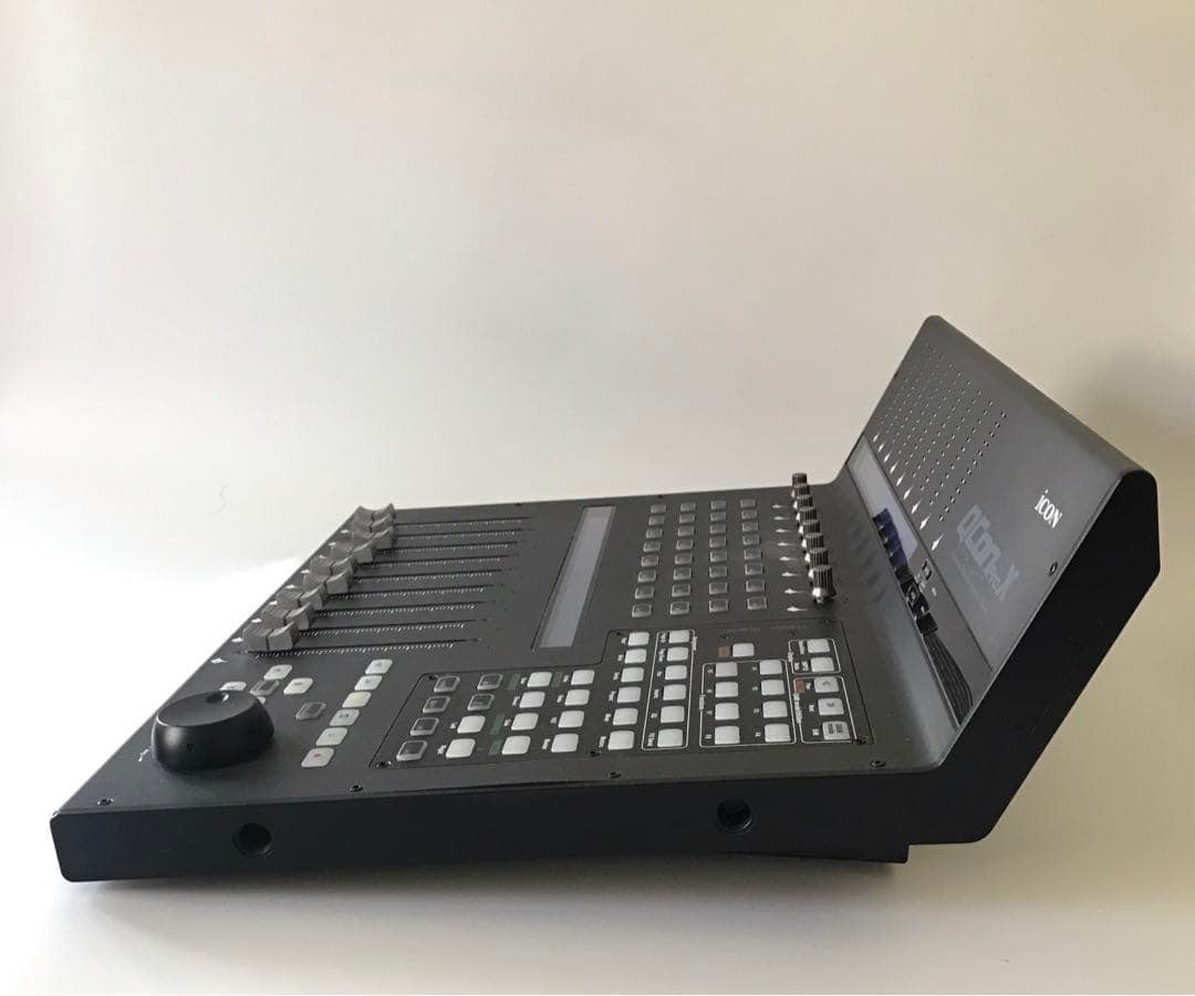 iCON DIGITAL QCON PRO X DAWフィジカルコントローラー - メルカリ