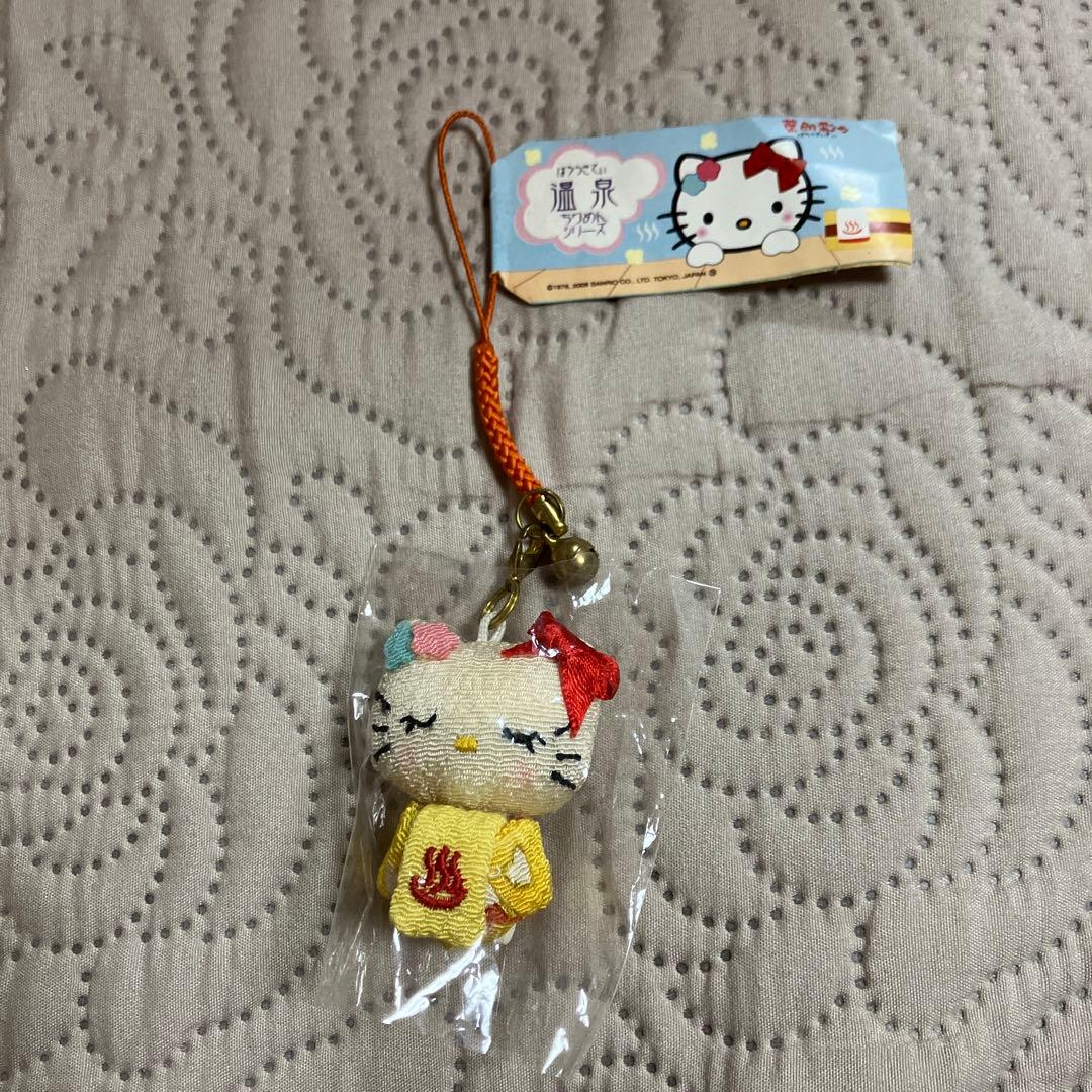 ✨新品未使用✨ハローキティ ストラップ 温泉ちりめんシリーズ - メルカリ