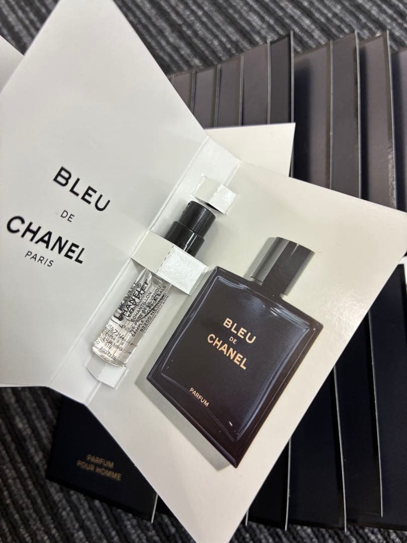 シャネル ブルードゥシャネル オードパルファム 1.5ml 20個