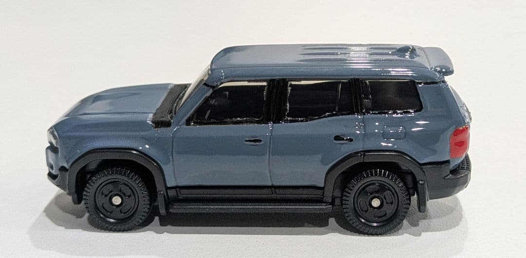 改造トミカ】トミカ ランドクルーザー 250 TOYOTA純正カラー(8X0