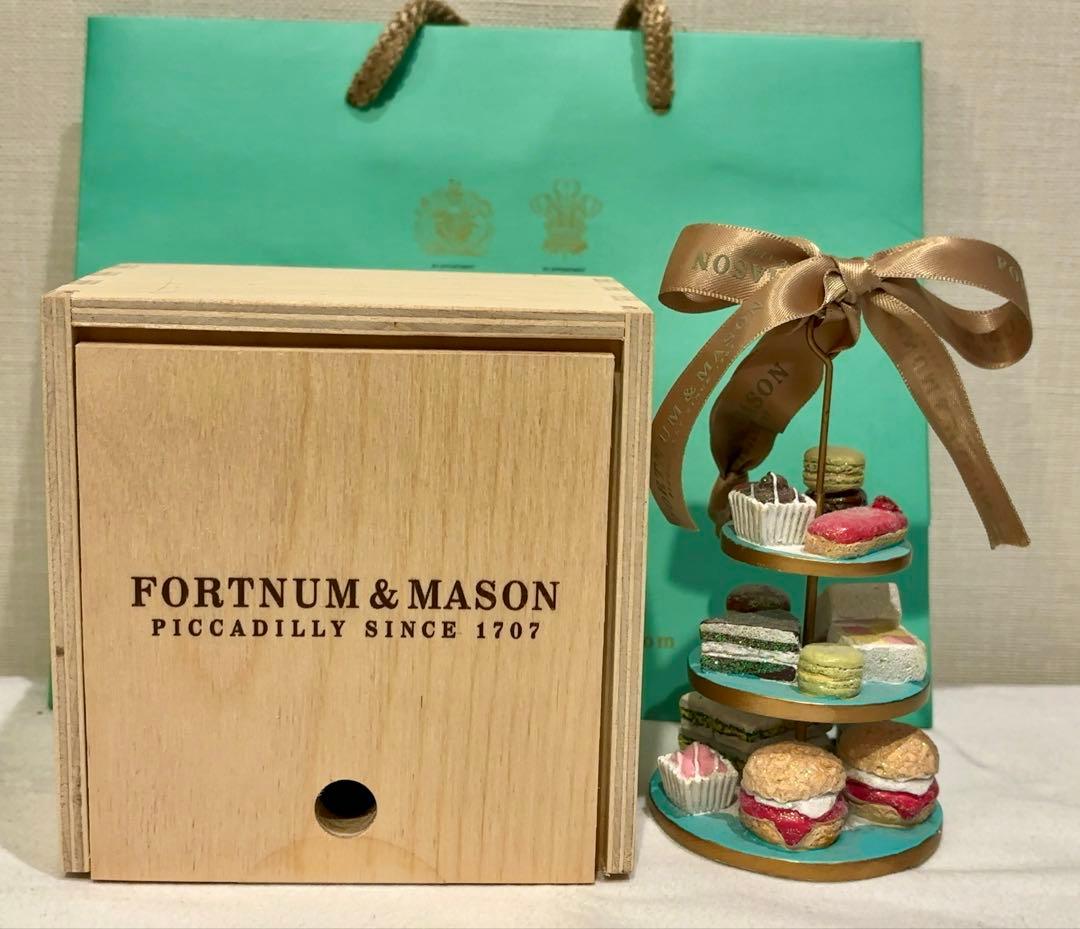 FORTNUM & MASON クリスマスオーナメント木箱入り