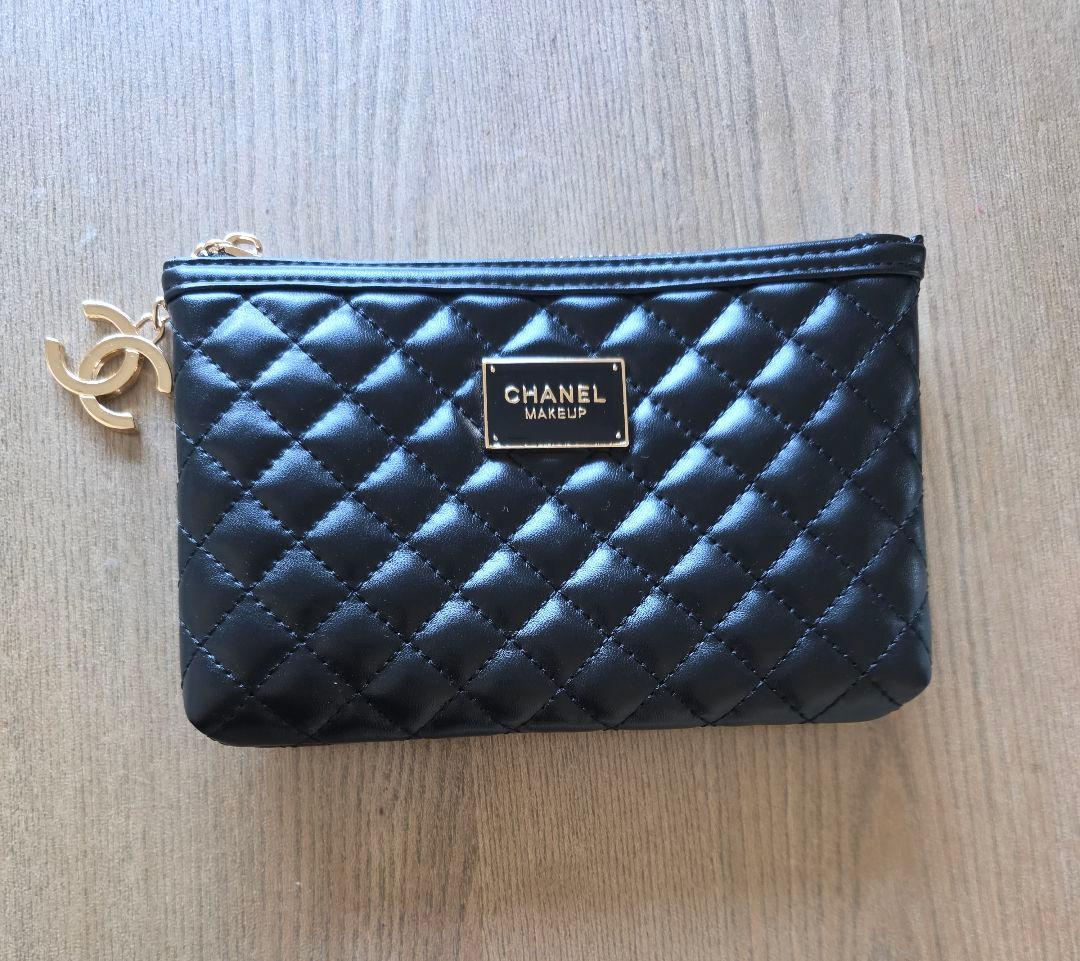 新品未使用 CHANEL VIP限定ノベルティ キルティングポーチ - メルカリ
