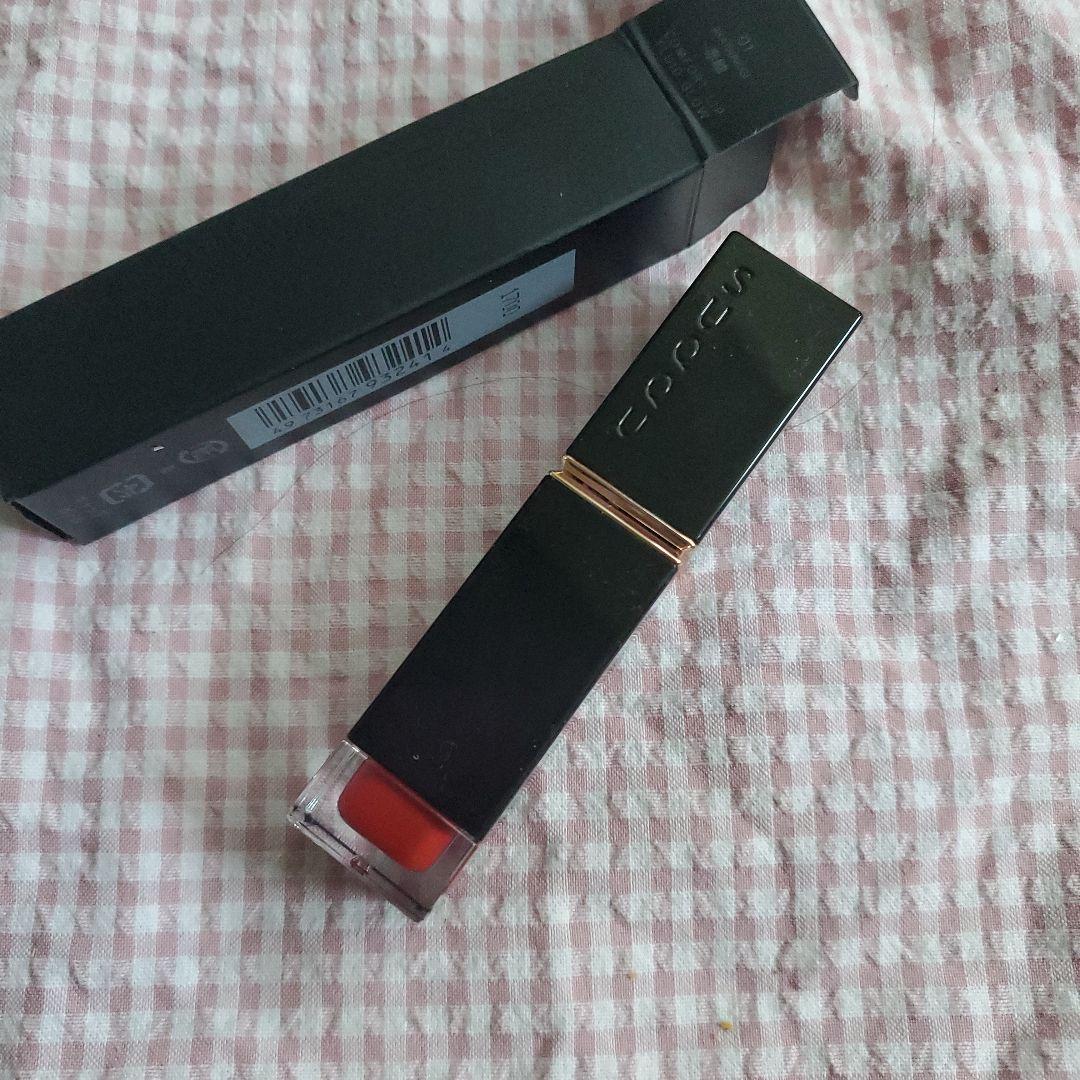 SUQQU コンフォート リップ フルイド グロウ 01