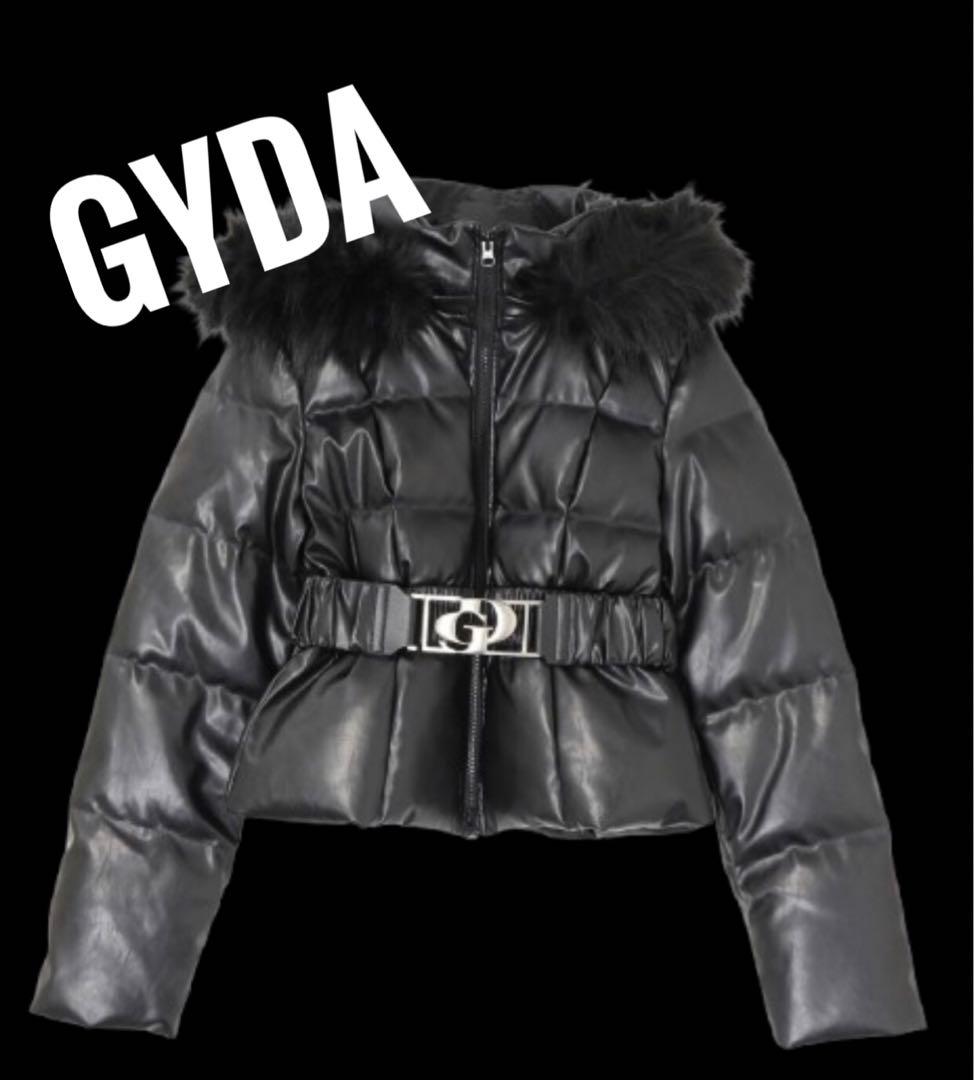 GDベルト付きフェイクレザーショートダウンコート 新品未使用品 GYDA（ジェイダ） GDベルト付きフェイクレザーショートダウンコート