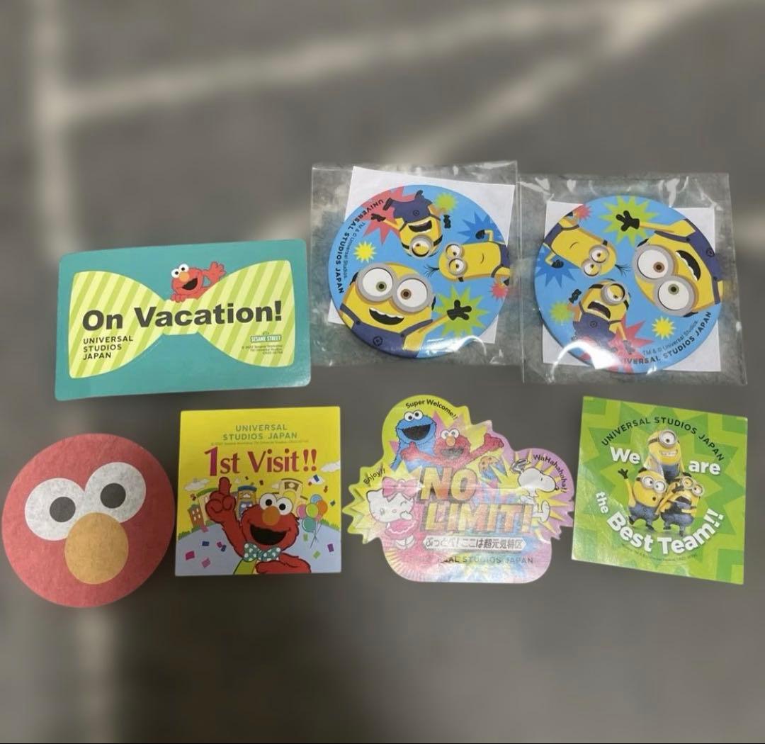 限定】USJ 缶バッチ シール 7点セット - メルカリ
