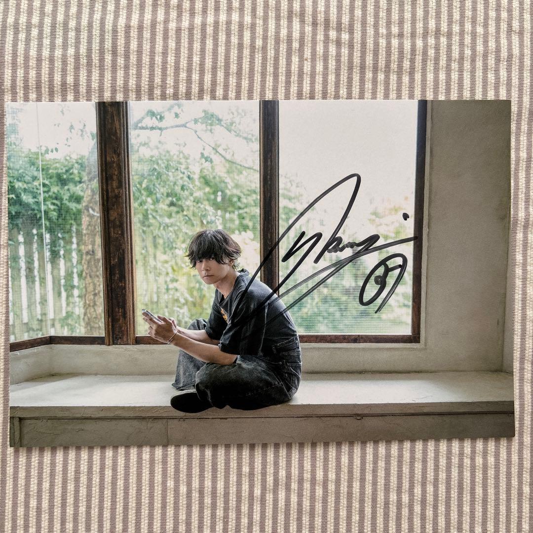 Alexandros］川上洋平 直筆サインポスカ - メルカリ