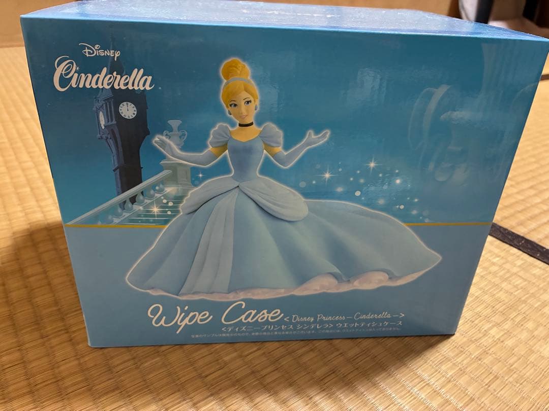 新品！ シンデレラのウエットティッシュケース - メルカリ