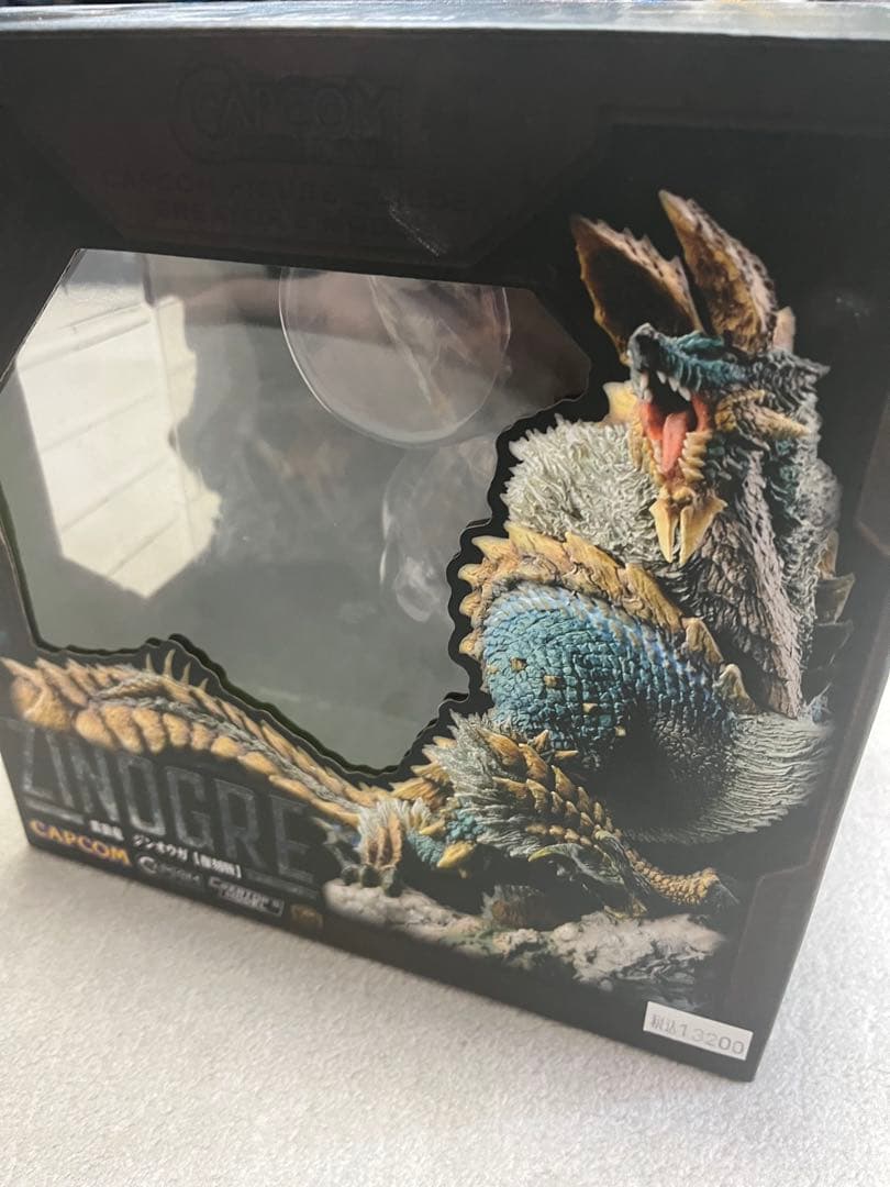 CAPCOM モンスターハンター ジンオウガ フィギュア