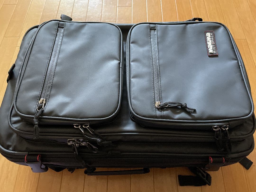 DJバッグ　ブラック　バックパック　マグマバッグス　機材　大容量　持ち運び