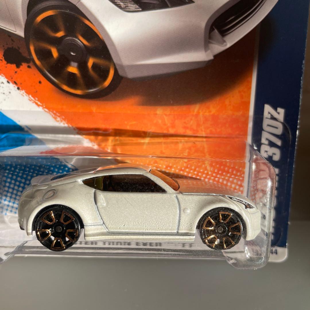 y様 ホットウィール 日産 Z 2台 - メルカリ