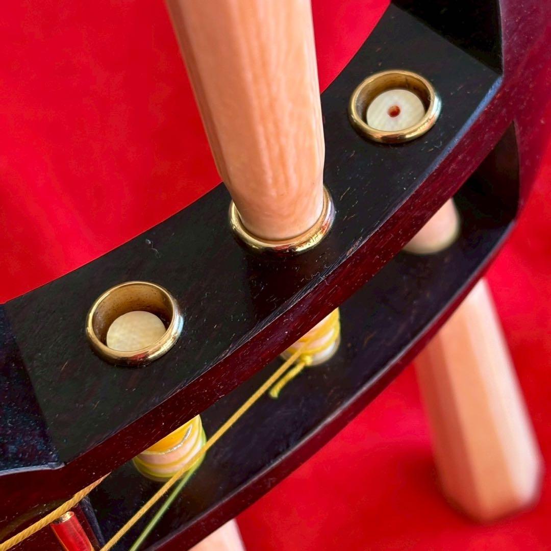 中棹 長唄三味線 紅木 金細 三つ折り 子持ち綾杉胴 犬皮 両面 ハード