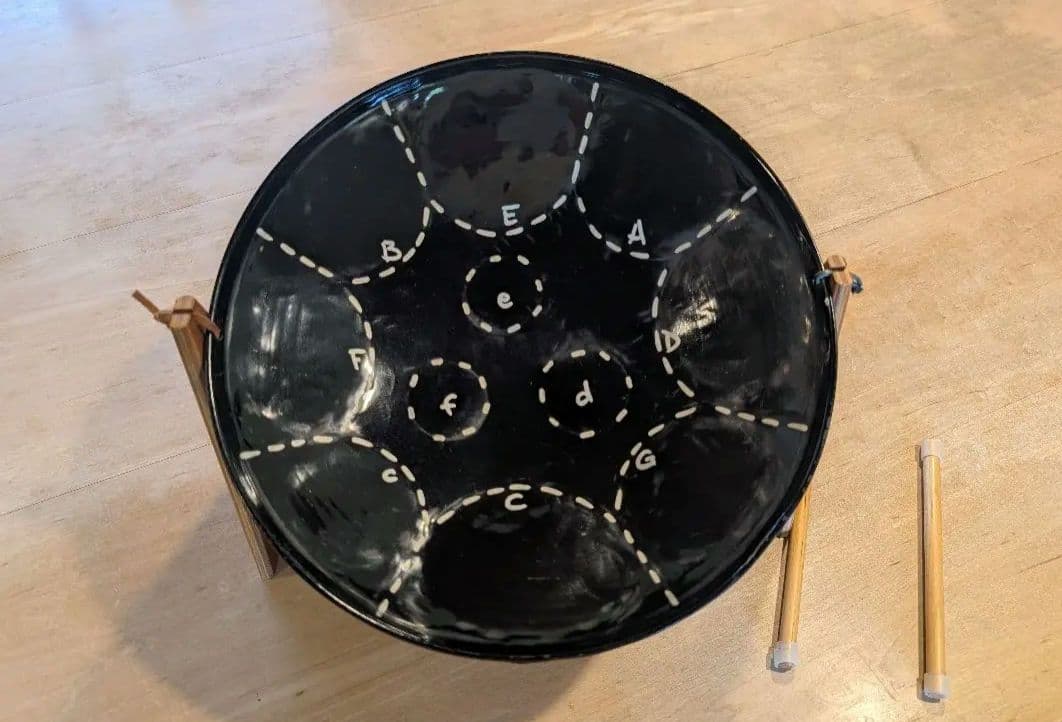 ミニ・スティール・パン Amazon.co.jp: ミニチュアスチールパン(スチールドラム)直径12インチ