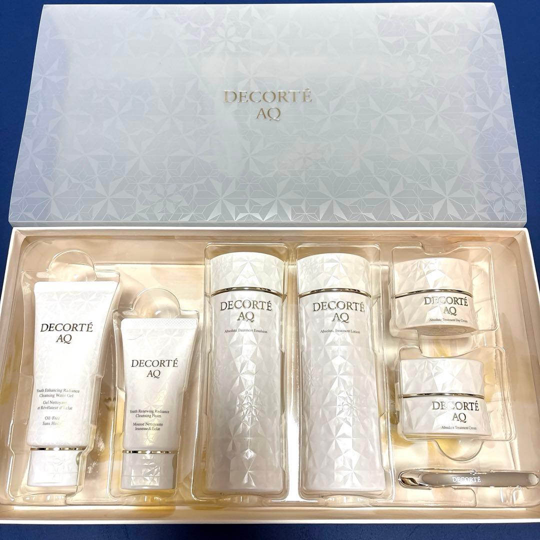 新品・未使用　コスメデコルテ　AQ ラディアンスコフレ　Ⅰ