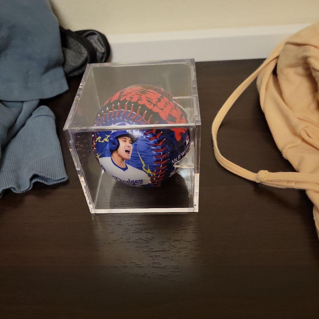 野球ボール大谷翔平