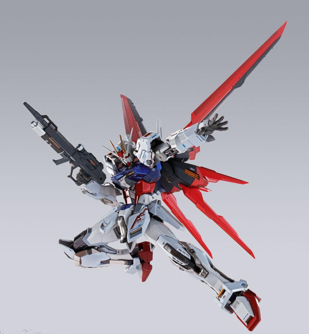 ストライクガンダム-L BUILD 10th Ver.-＋エール★セット METAL BUILD10周年記念パッケージのストライクガンダムとエール