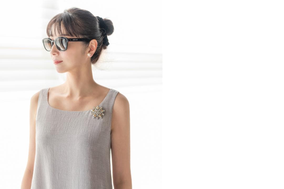 未使用★FOXEYフォクシーDAISY LINパワーストーンブローチ＆ネックレス