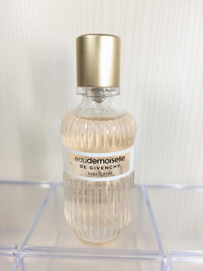 ジバンシー　オードモワゼル　フローラル　オードトワレ　50ml