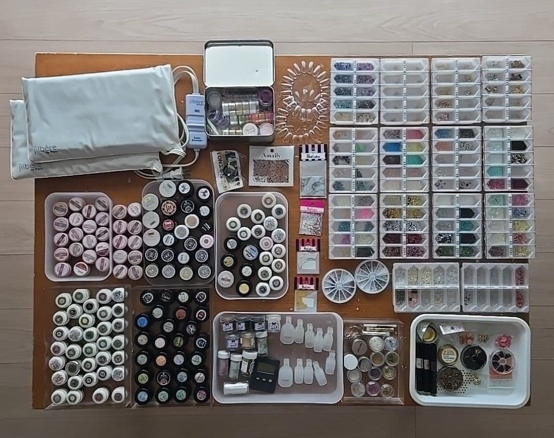 ジェルネイル、ネイル用品まとめ売り