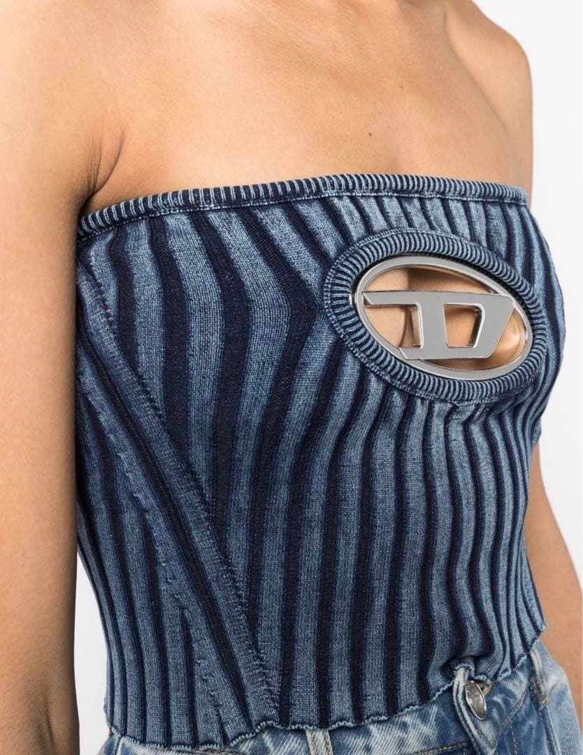 おすし様専用DIESEL ディーゼル チューブトップ ベアトップ - メルカリ