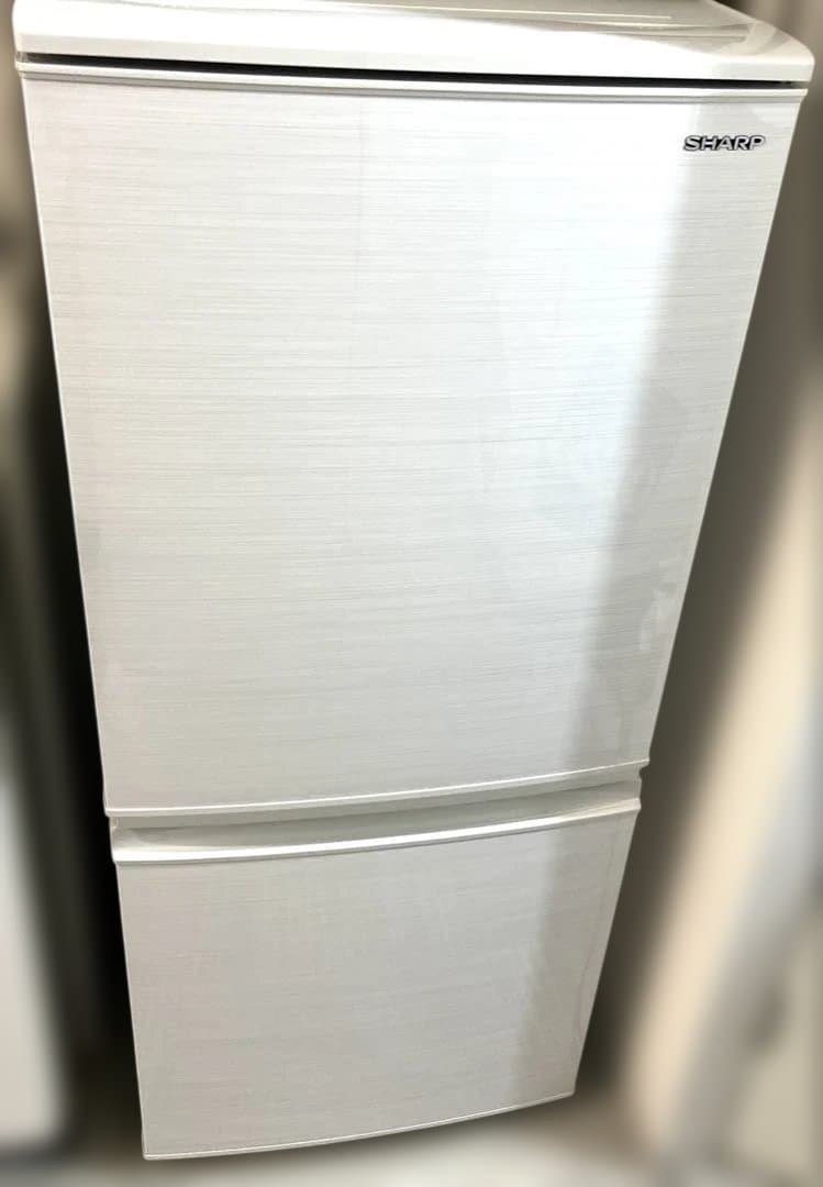 シャープ 冷蔵庫 単身用 SJ-XW41P | 冷蔵庫：シャープ
