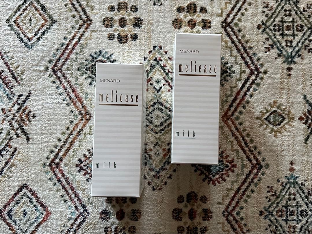 メナードメリーゼミルク2本