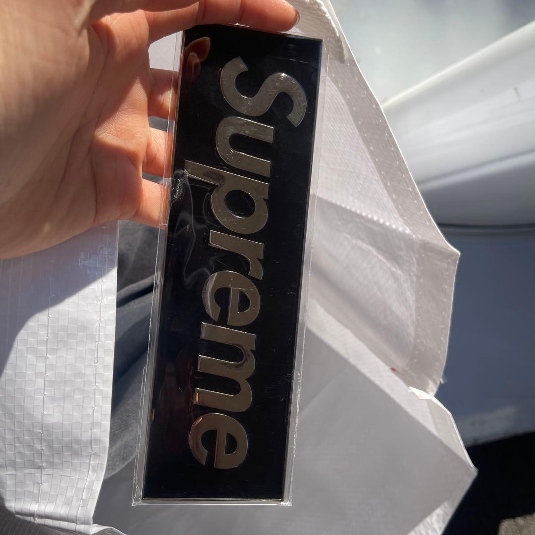 Supreme ロゴステッカー ブラック