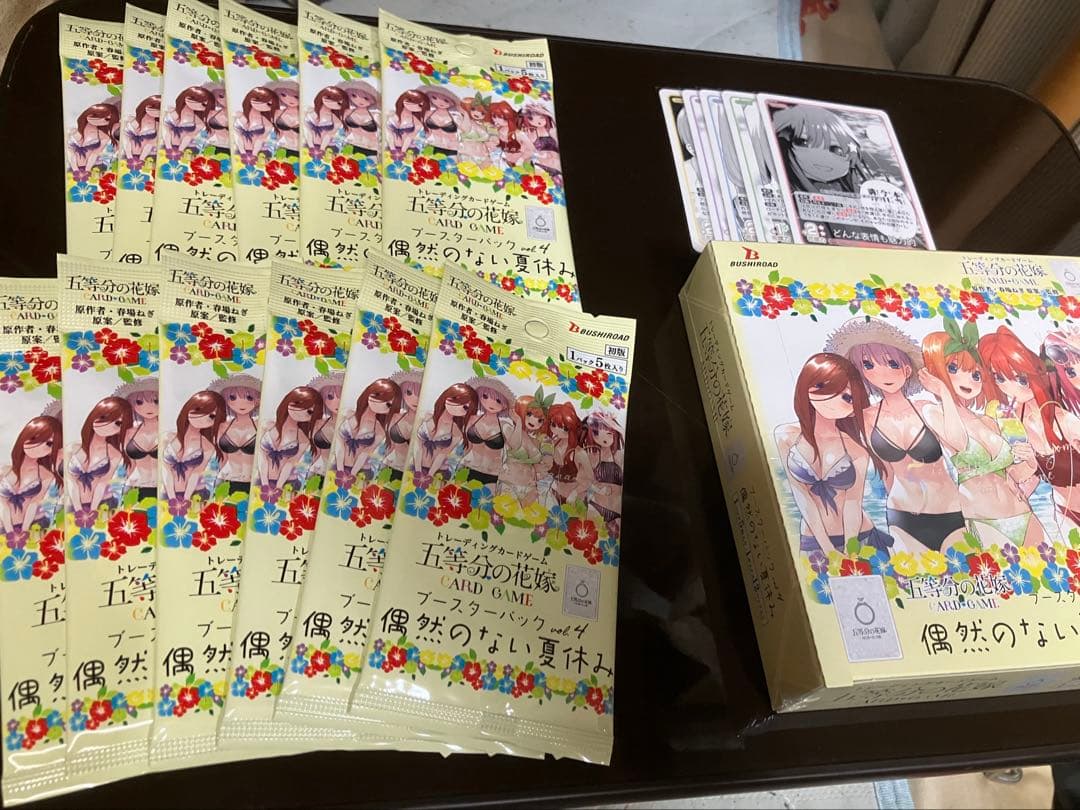 五等分の花嫁カードゲーム　偶然のない夏休み 1box+12パック+おまけ 1カートン】五等分の花嫁 カードゲーム ブースターパック vol.4 偶然の