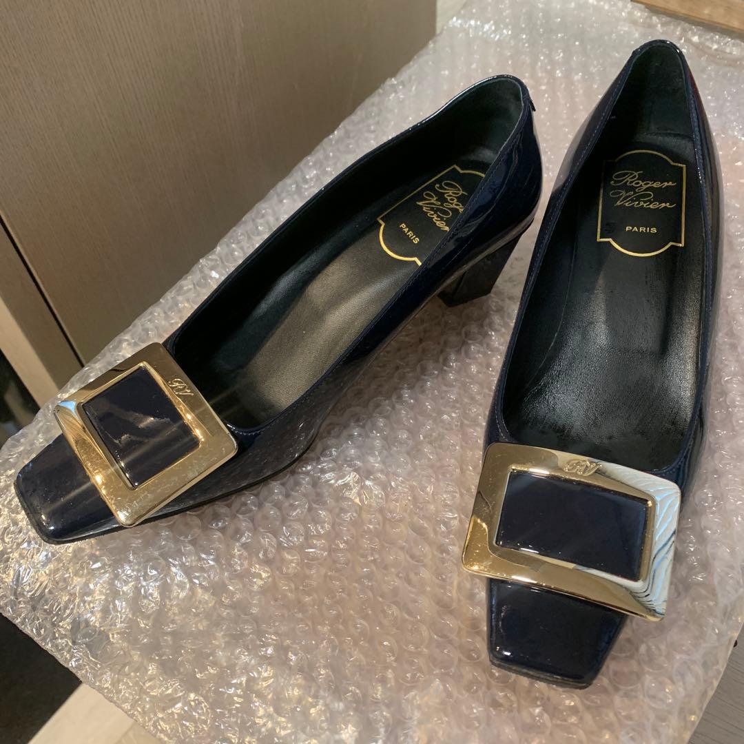 Roger Vivier ネイビー エナメル パンプス　サイズ35