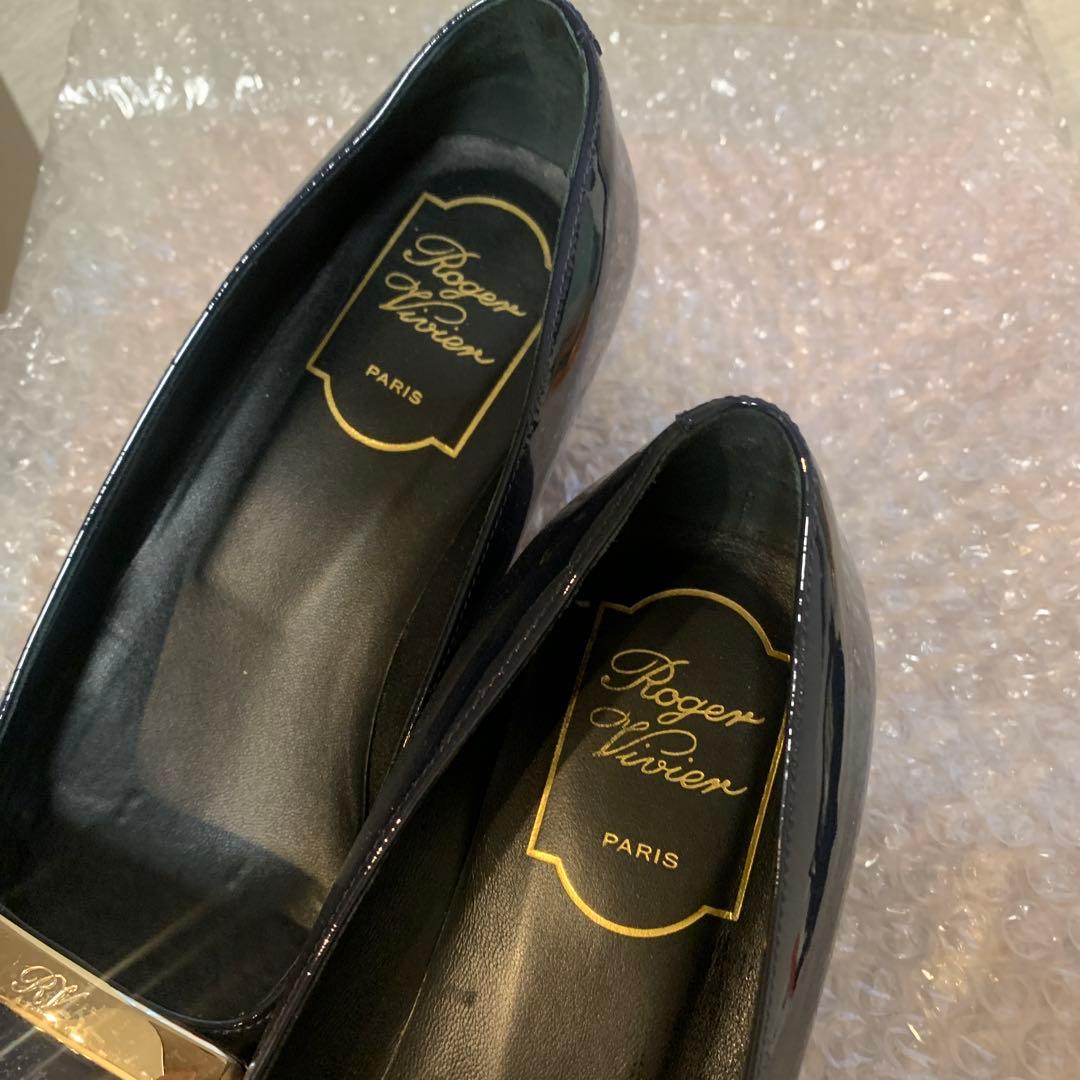 Roger Vivier ネイビー エナメル パンプス サイズ35 - メルカリ