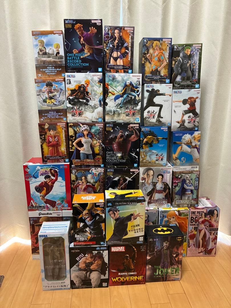 ワンピース MARVEL ヱヴァなどフィギュア まとめ売り全32体 ワンピース ワールドコレクタブルフィギュア PREMIUM-モンキー・D