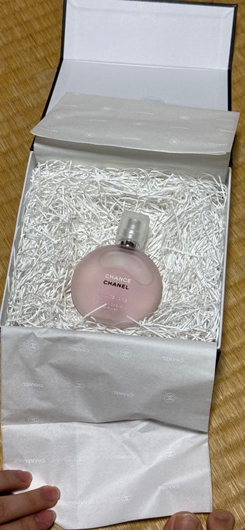 未使用　箱付　CHANEL 香水 ピンクボトル