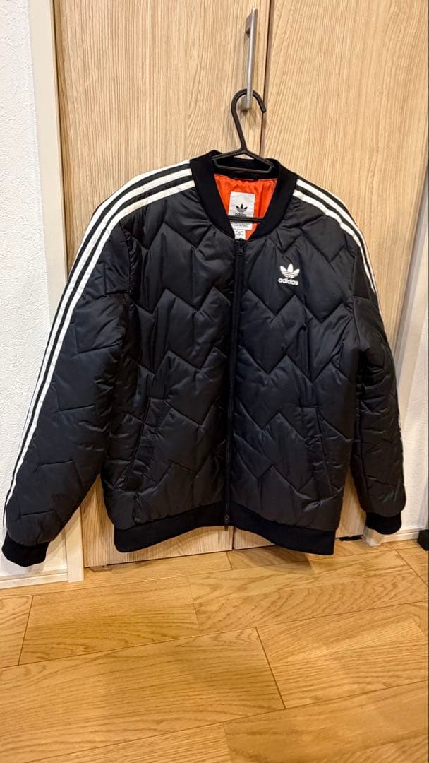 adidas キルティングジャケット