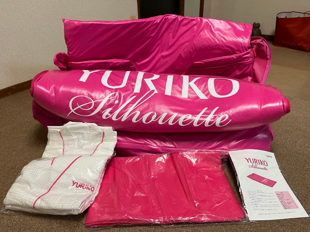 ChouChou✨ yurikoシルエット新品未使用