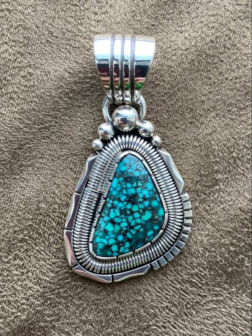 TAKEOウィルバンデバー　ネックレス　ペンダント　ウィルヴァンデバー