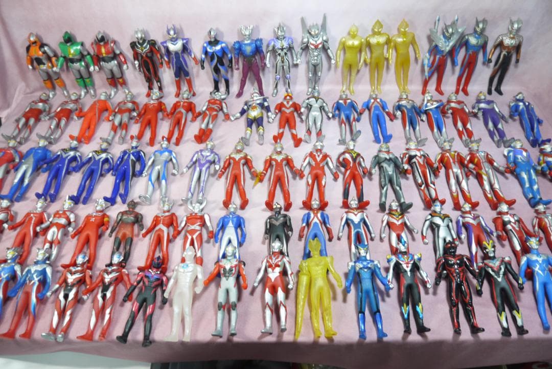 ウルトラヒーローシリーズ　800サイズ　500サイズ　ソフビ81体 ソフビ ウルトラヒーローシリーズEX ウルトラマンゼロ＆ウルトラゼロ