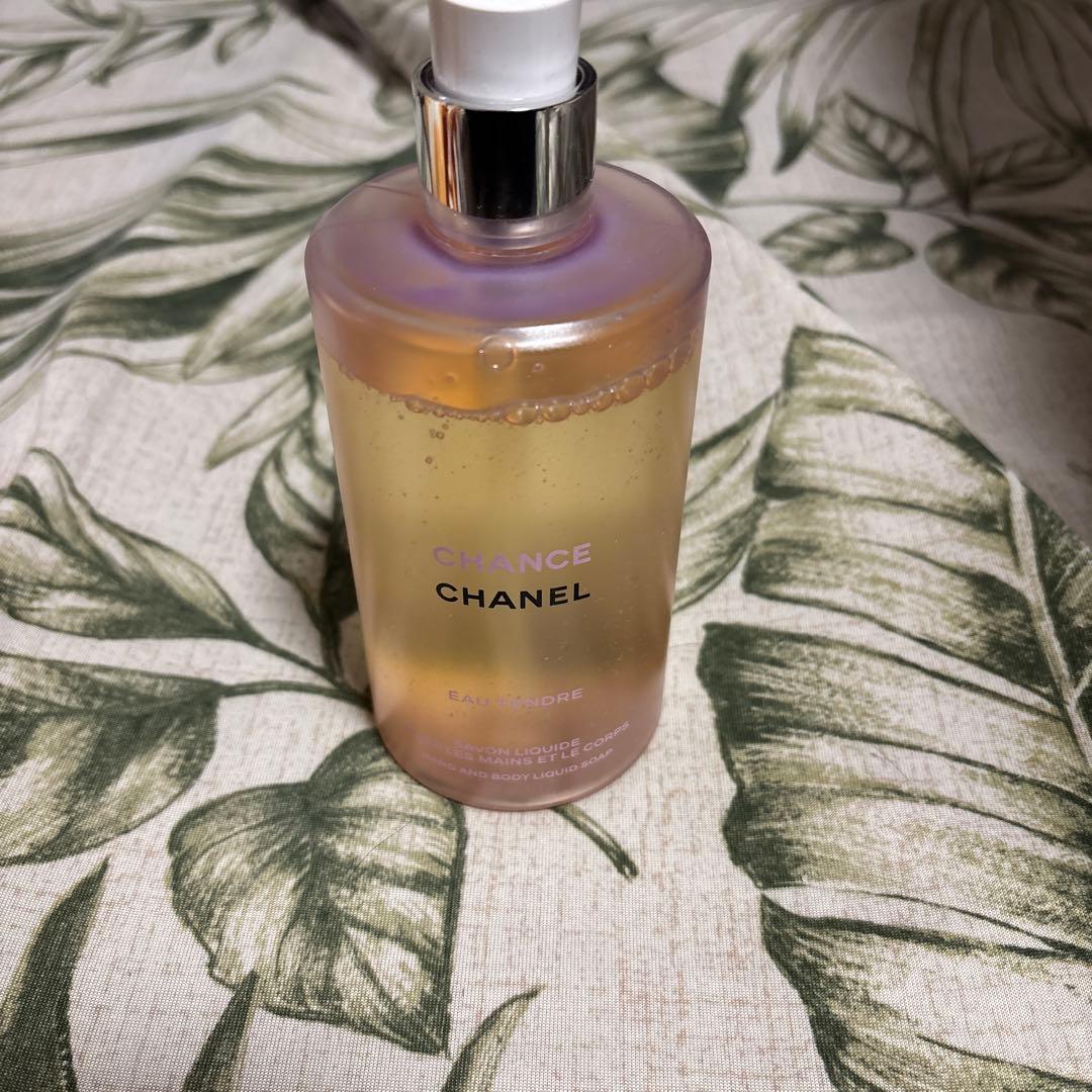 CHANEL チャンス オータンドゥル ハンド&ボデリクィッドソープ 400ml