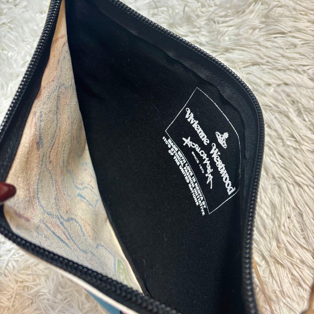 ヴィヴィアンウエストウッド タグ付き 蛇 オーブロゴ キャンバス