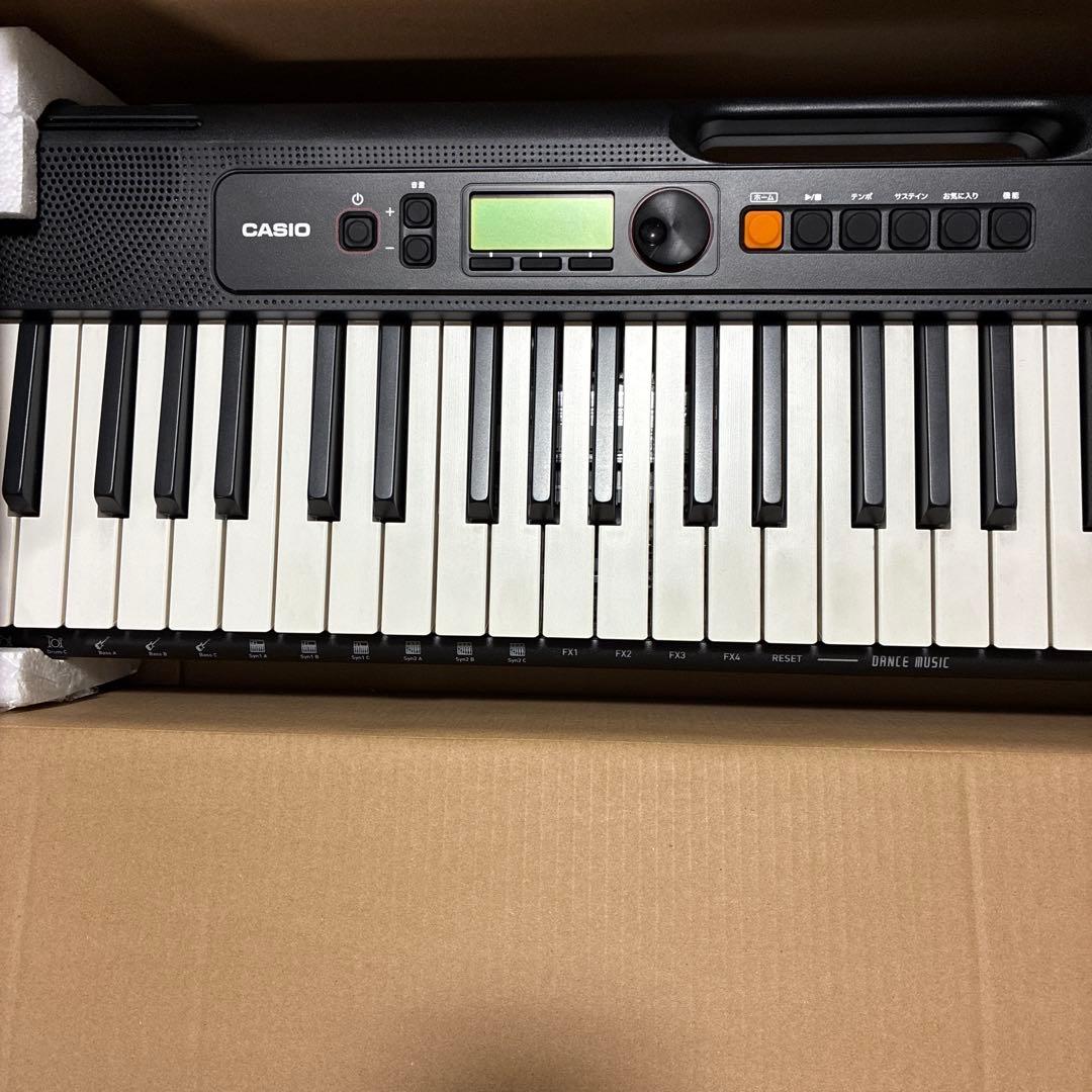 カシオ　電子ピアノ　CT-S200 BLACK