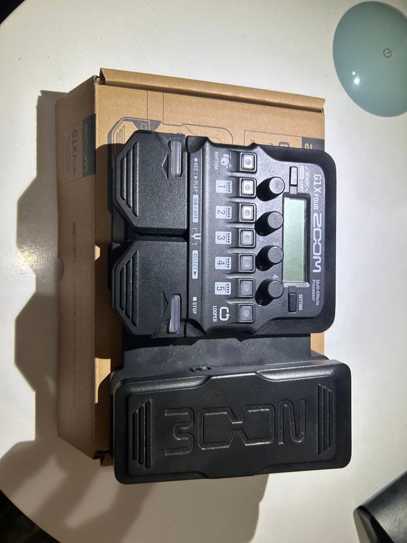 ZOOM G1XFOUR マルチエフェクター