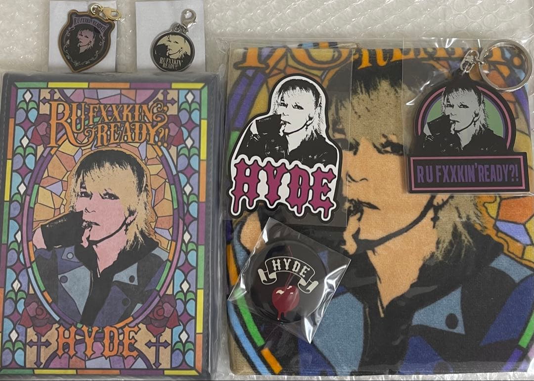 HYDE GACHA ガチャ　７個セット　二つ折りミラー アクリルキーホルダー他