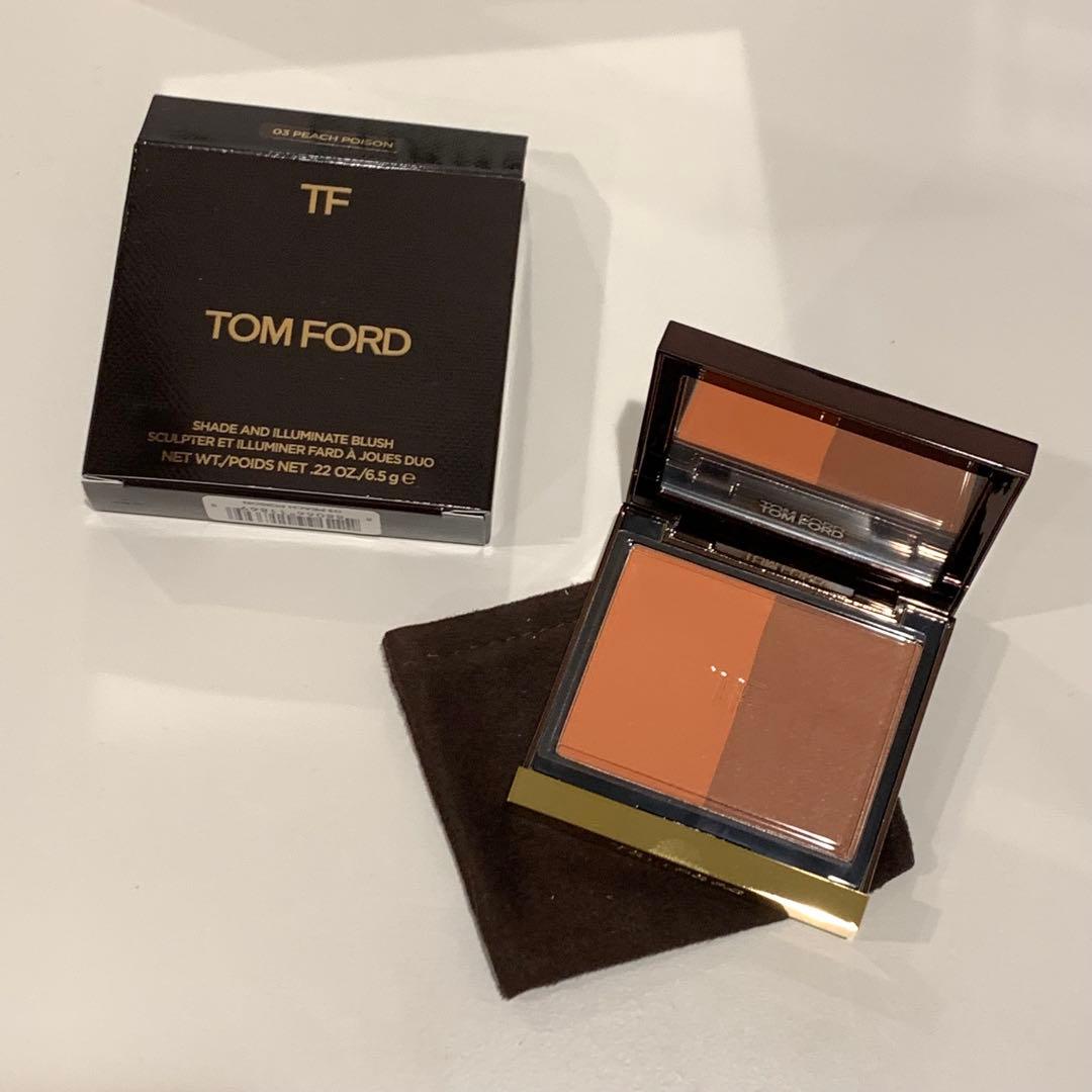 トムフォード シェイド アンド イルミネイト ブラッシュ 03