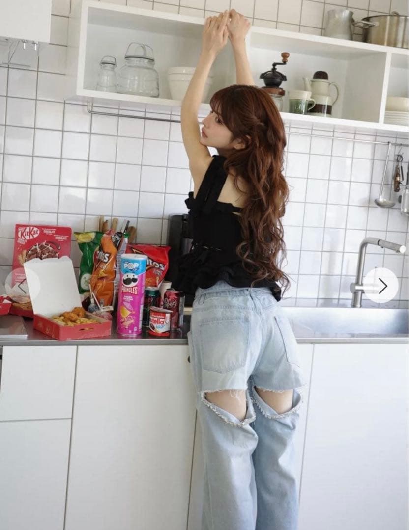 Randy ビジューバックカットワイドデニム ビジューバックカットワイドデニム – Randy