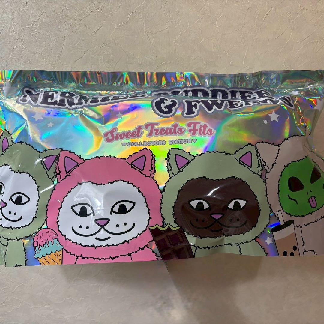 海外公式限定】RIPNDIP Nermie Buddies コンプリートセット - メルカリ