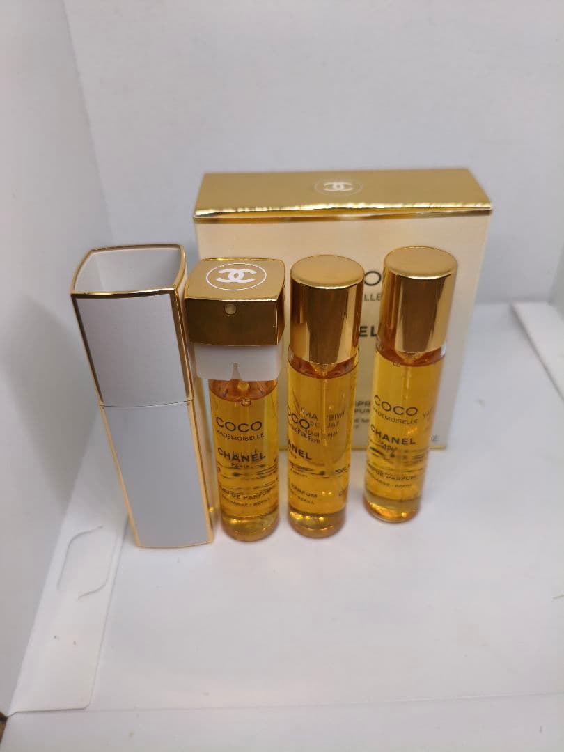 CHANEL ココ　マドモアゼル　オードパルファム　20ml 3本　スプレー付き