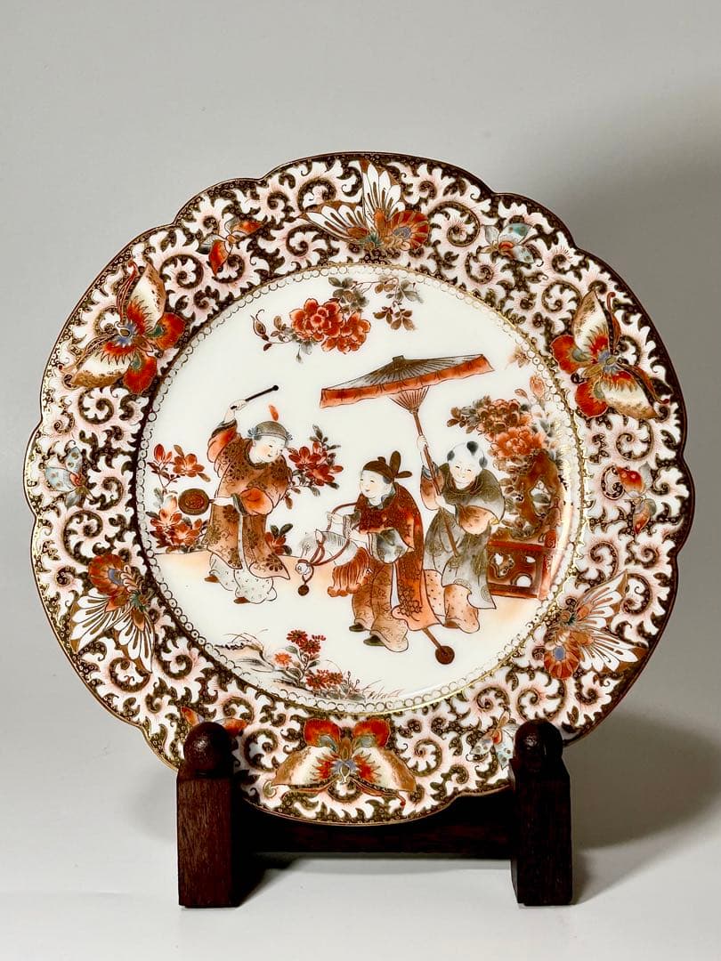 稀少 明治九谷の第一人者 松本佐平 松雲堂 赤絵金彩唐子図中皿 其のニ 九谷焼 未使用】九谷焼 松本佐一 飾皿30cm 大皿 共箱付き｜Yahoo!フリマ（旧